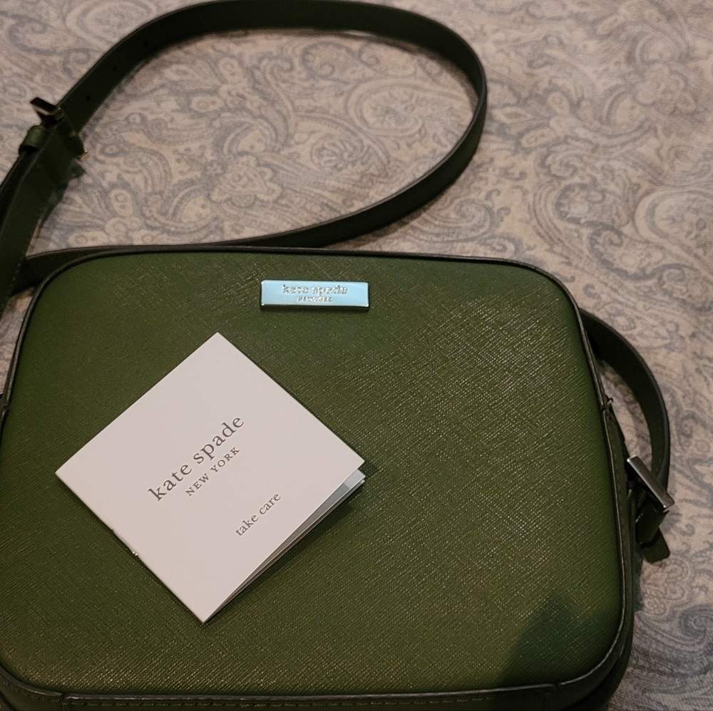 Kate Spade cammie NWT